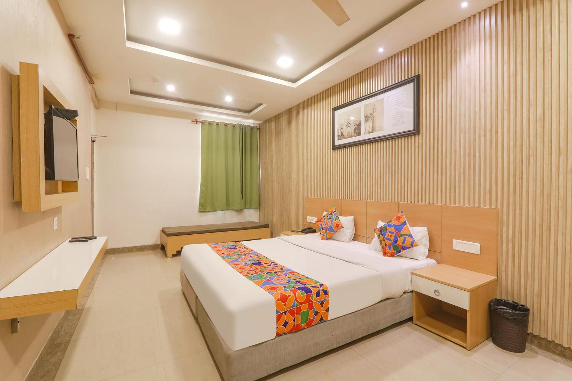 Fabhotel Raghubar Kripa Lucknow Ngoại thất bức ảnh
