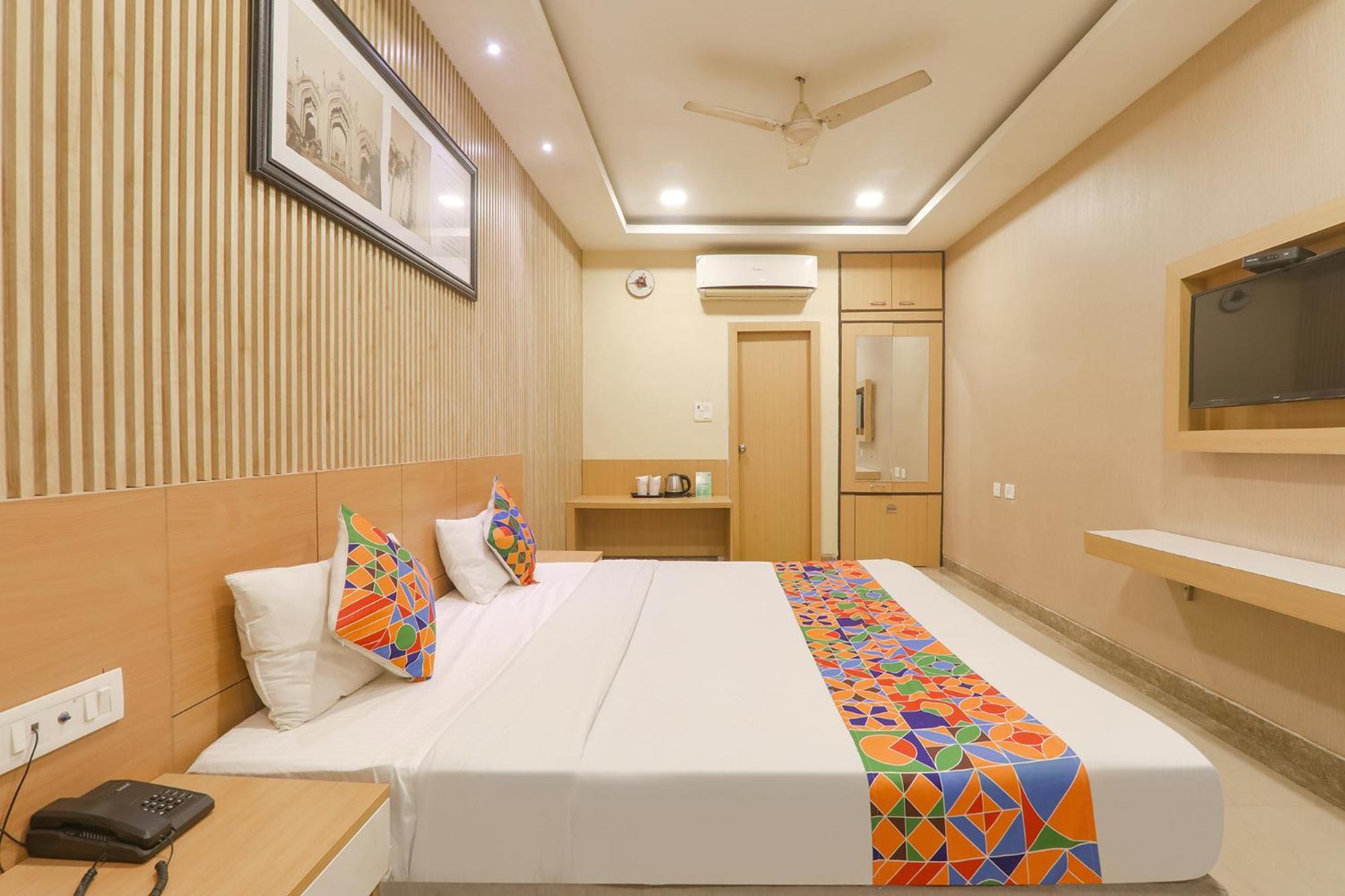 Fabhotel Raghubar Kripa Lucknow Ngoại thất bức ảnh