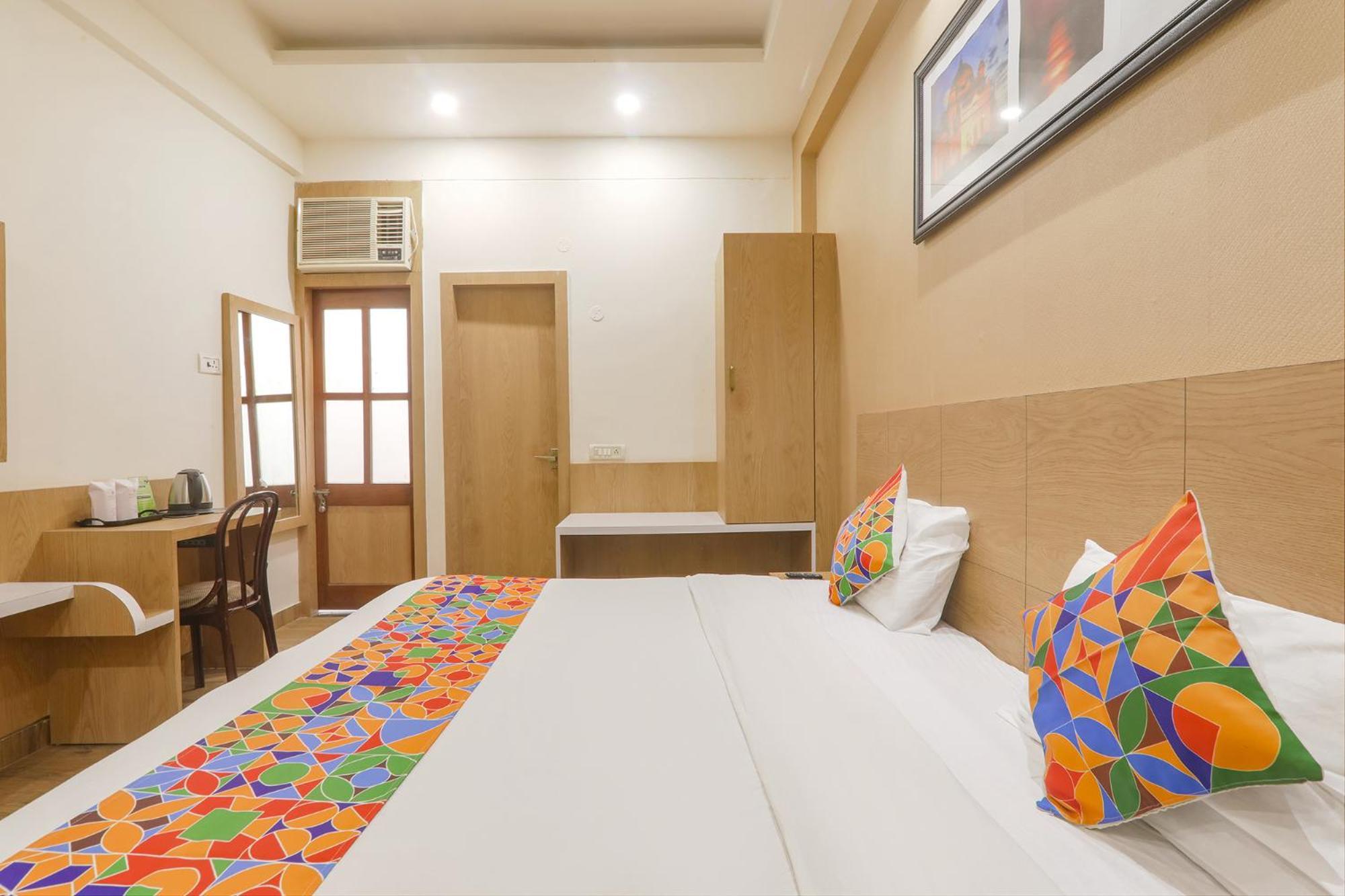 Fabhotel Raghubar Kripa Lucknow Ngoại thất bức ảnh