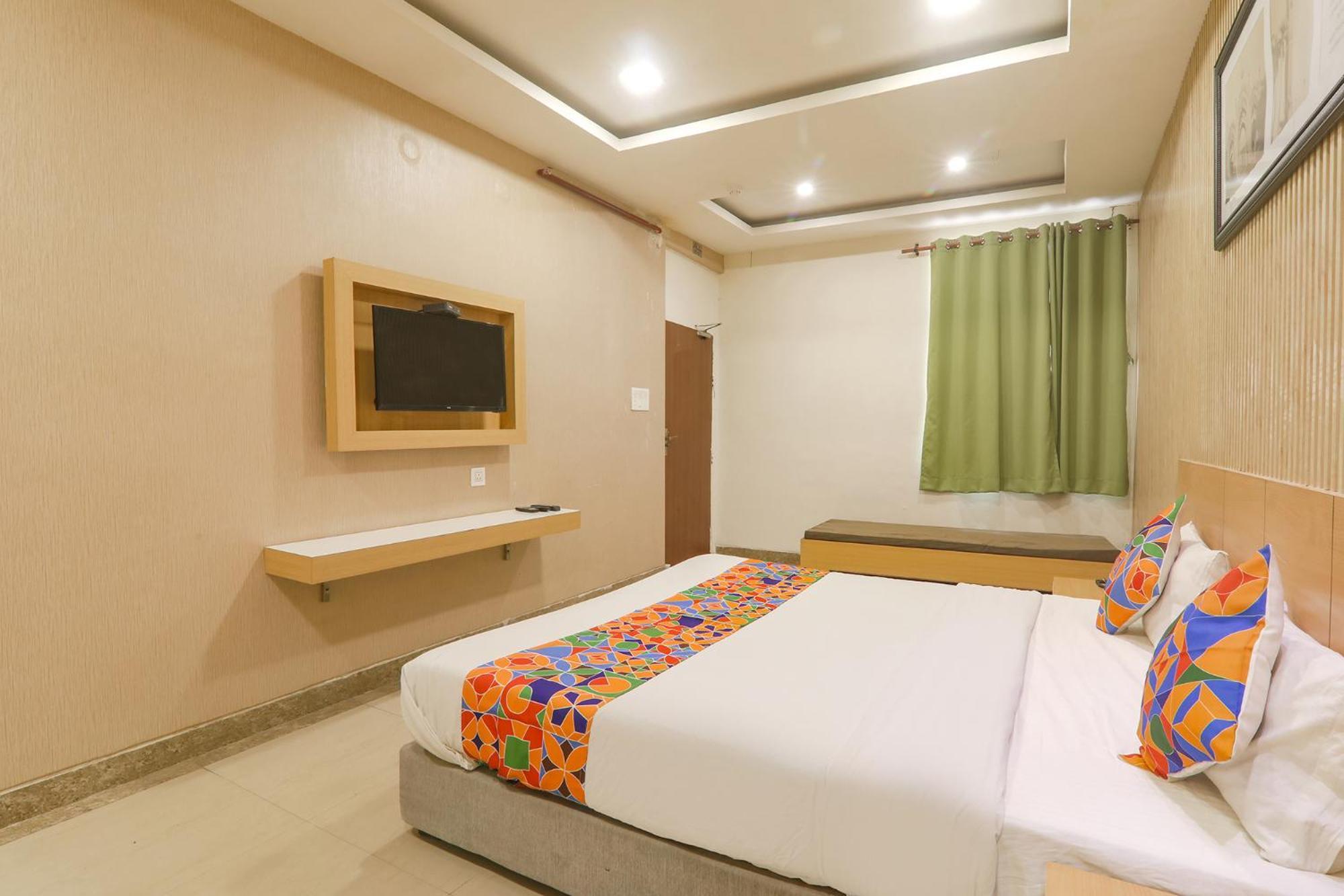 Fabhotel Raghubar Kripa Lucknow Ngoại thất bức ảnh